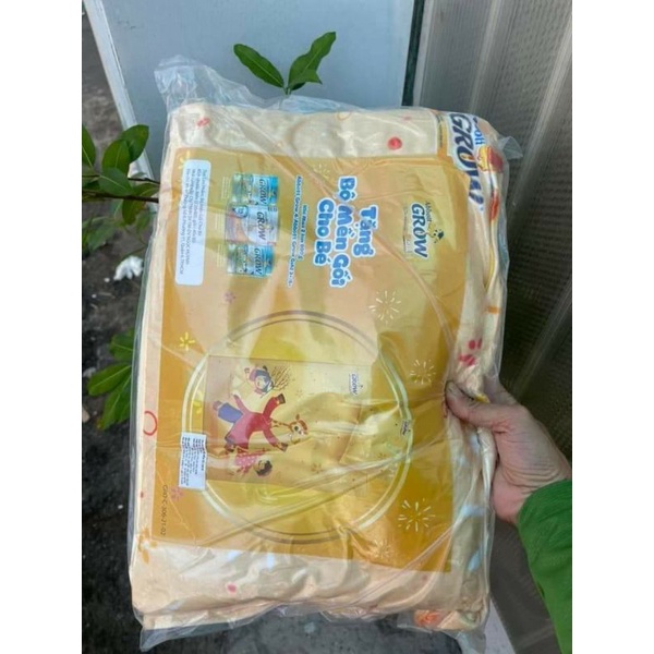 Bộ mền gối Grow cho bé.