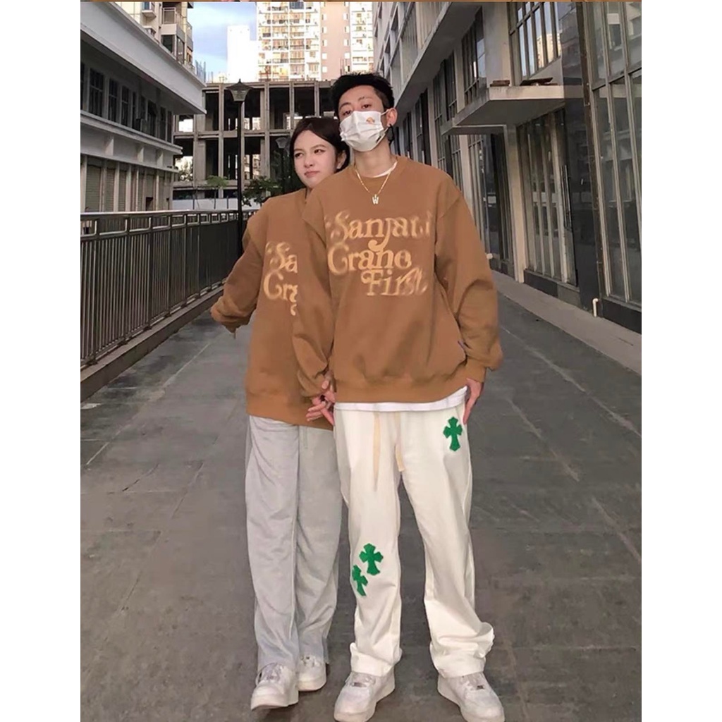 Áo Sweater Chữ Unisex CHICCLOTHES ♥️ Nỉ dáng rộng chữ Sanjati Grane First mặc đôi màu Nâu hottrend Ulzzang