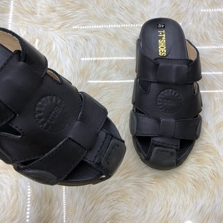 Giày nam hở gót