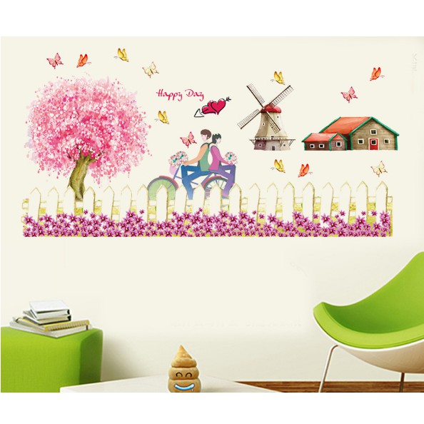 Decal trang trí hàng rào và đôi tình nhân Happy Day