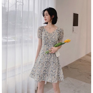 Đầm hoa nhún ngực nút bọc