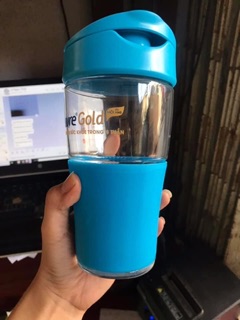 Ly thủy tinh có nắp 500ml hkm.