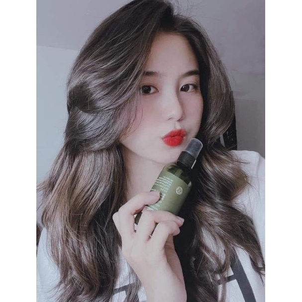 Xịt bưởi dưỡng tóc mềm mượt đen dày