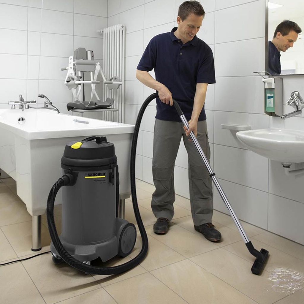 Máy hút bụi khô và ướt Karcher NT 48/1 dòng máy hút bụi công nghiệp công suất lớn, lực hút mạnh