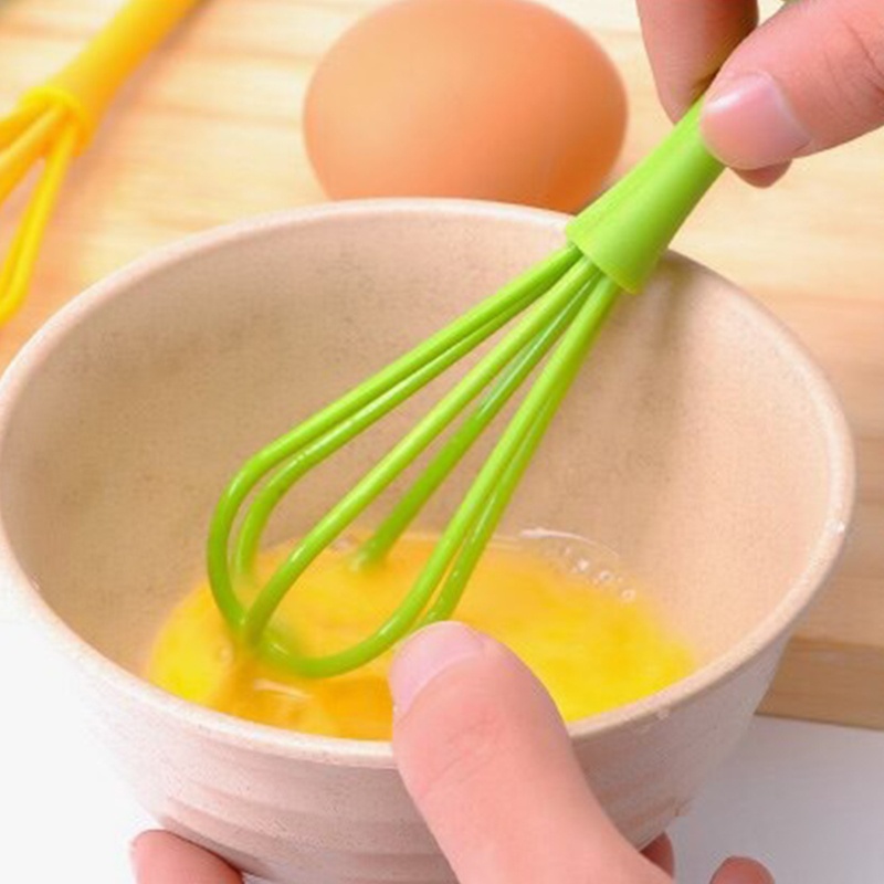 Cây đánh trứng cầm tay bằng nhựa chống dính