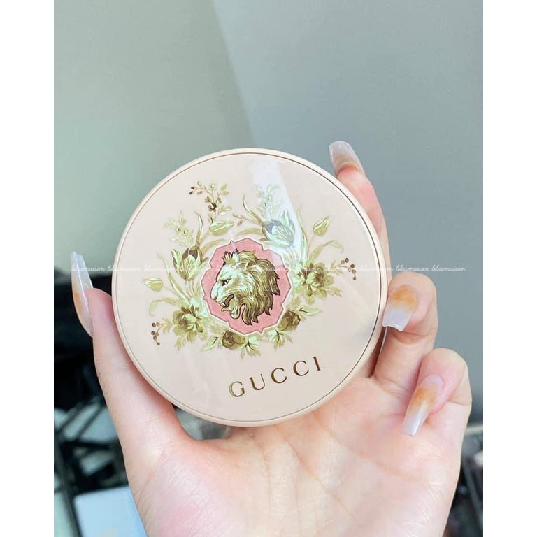 GUCCI Cushion De Beauté SPF foundation.