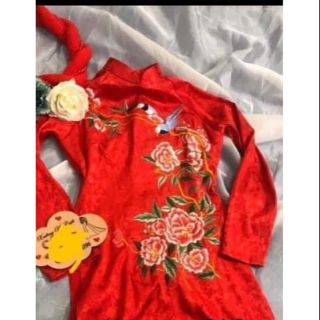 Áo dài gấm thêu 2tà màu đỏ, trắng, hồng