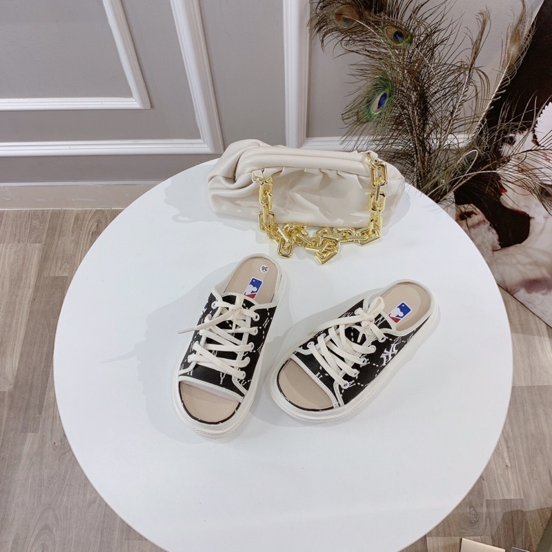 HÀNG CÓ SẴN ❄️♥️♥️LÊ BUỘC DÂY.