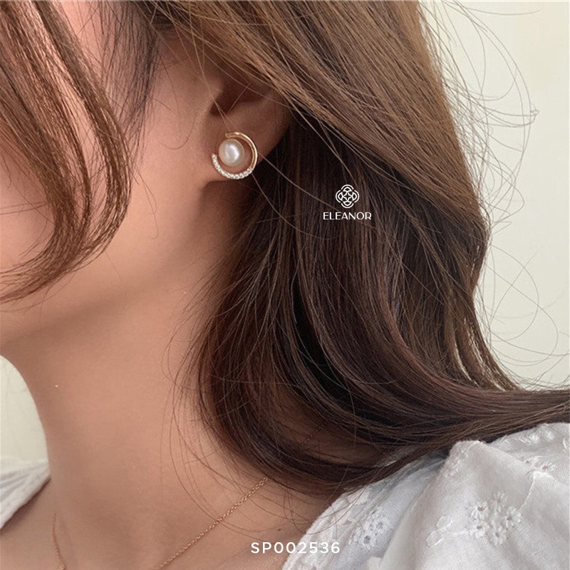 Bông tai nữ chuôi bạc 925 Eleanor Accessories viền hở ngọc trai nhân tạo phụ kiện trang sức 2536