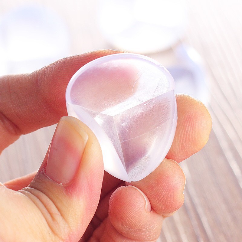 Miếng Bịt Góc Bàn, Miếng Bịt Cạnh Bàn Silicon An Toàn Cho Bé