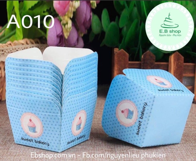 CỐC GIẤY VUÔNG LÀM BÁNH MỲ BÁNH NGỌT 10 CHIẾC