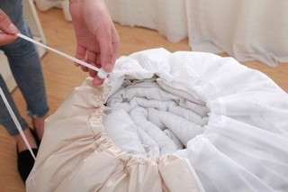 Túi đựng chăn tròn có dây rút