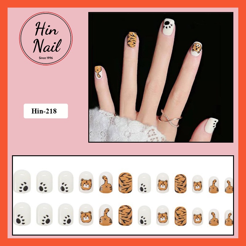 Móng tay giả form ngắn họa tiết hổ con dễ thương