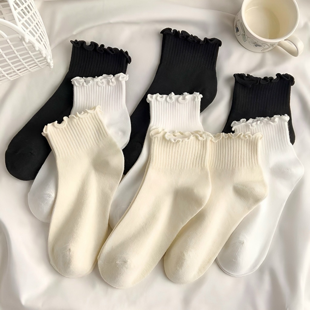 Set 3 đôi tất vớ nữ đen trắng kem thời trang 4 mùa Jinx mã TV02