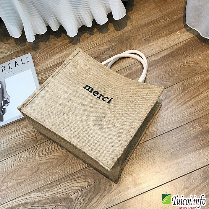 Túi cói merci loại 1 màu sáng, có đệm đáy giữ form túi, có lót