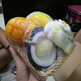 Combo: 1 vỉ cá hấp xì dầu+ 3 gói kẹo bông wiggles+6 vỉ kẹo C tim