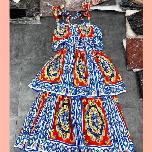 Đầm maxi đi biển họa tiết thổ cẩm xòe tầng 2s nơ vai sống ảo siêu xinh | BigBuy360 - bigbuy360.vn