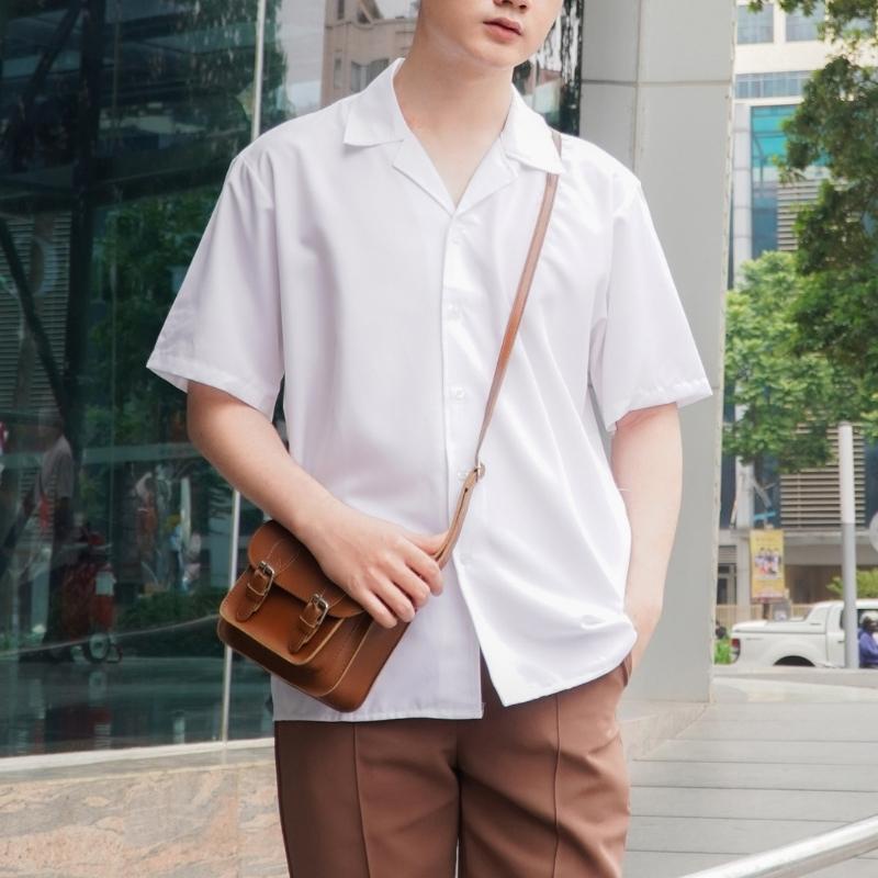 Áo Sơ Mi Lụa Ngắn Tay Unisex BASIC OUTFIT Không Nhăn Mặc Thoáng Mát Phong Cách Hàn Quốc