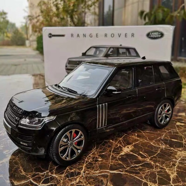 Mô hình xe Gtautos Land Rover ranger 1:18 GT