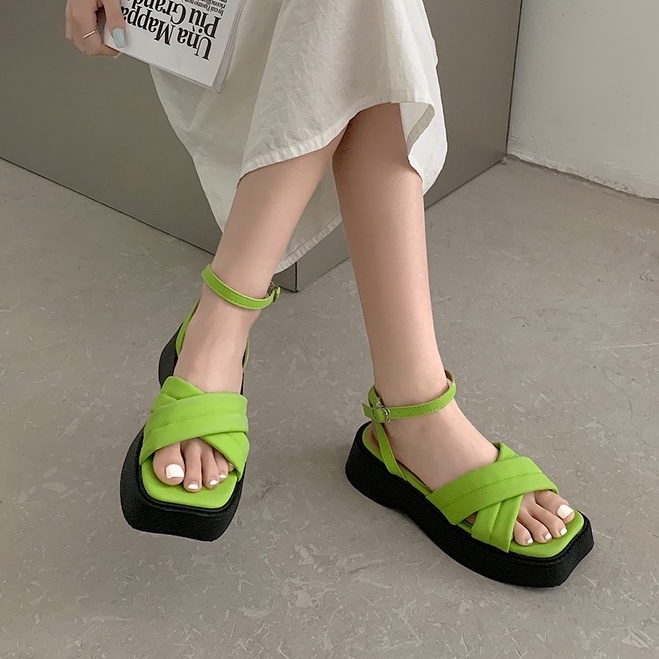 Sandals Quai Chéo Đế Bánh Mì Retro Siêu Xinh Dành Cho Nữ