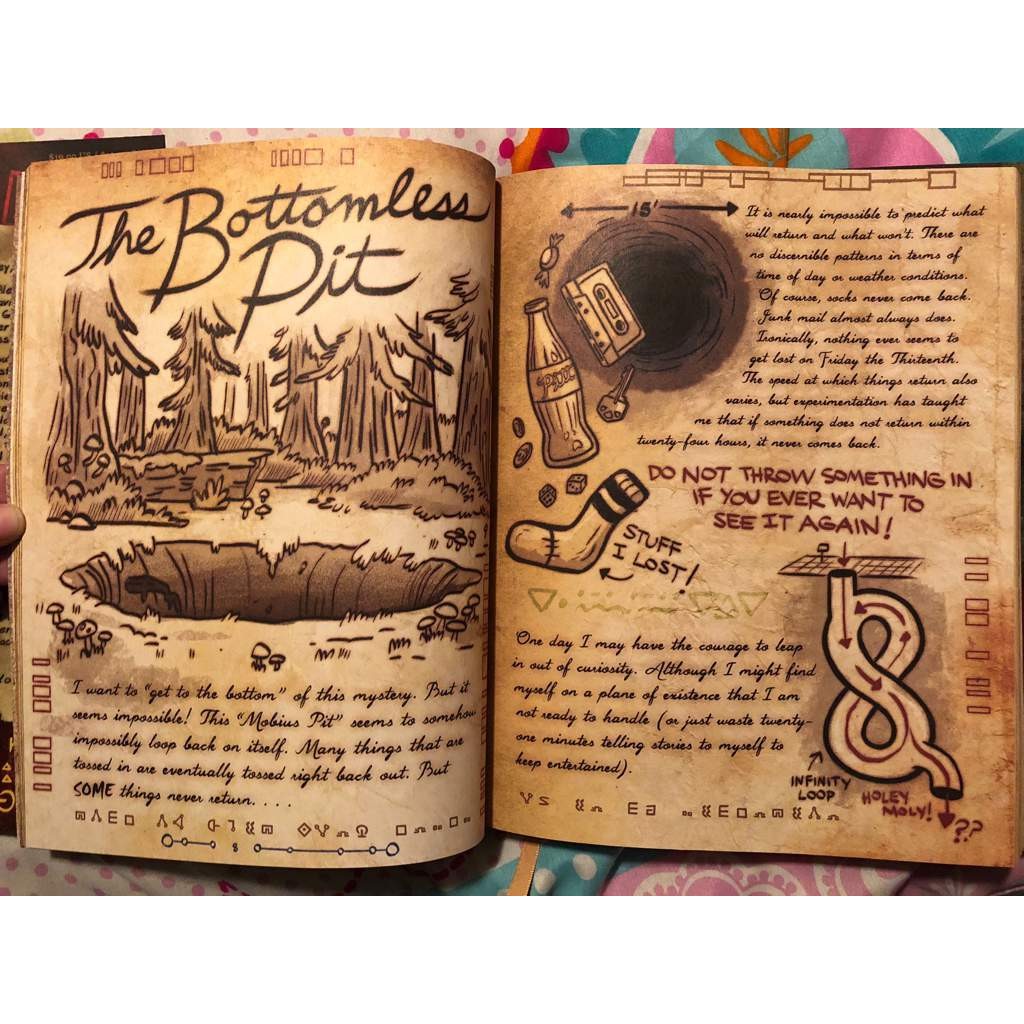 Gravity Falls Journal 3 - Thị trấn bí ẩn
