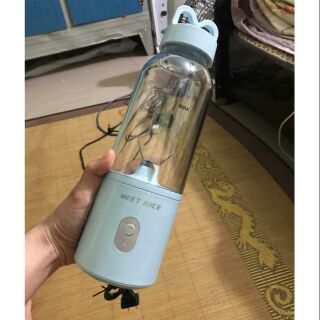 Máy xay mini cầm tay Meet Juice
