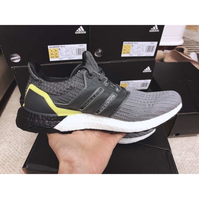 Giày ultraboost m