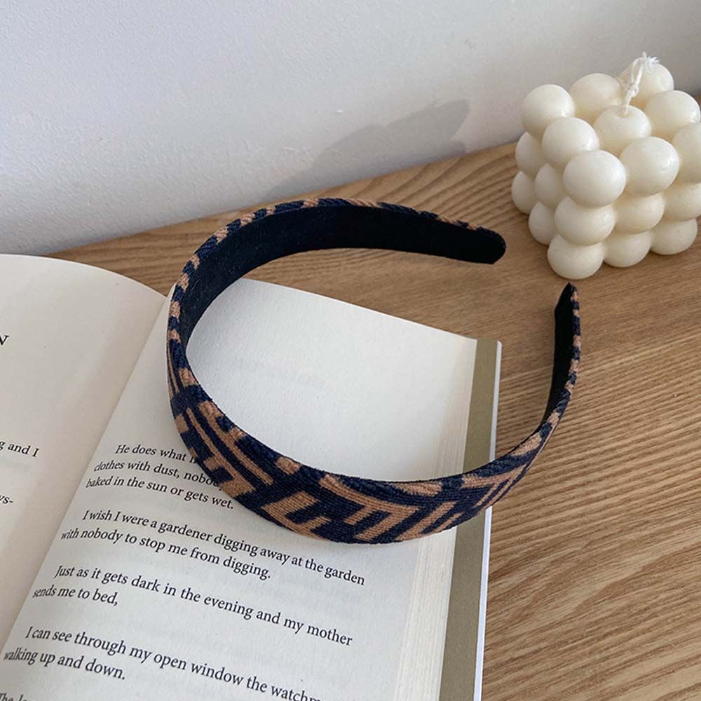 Băng đô bản rộng in chữ phong cách Hàn Quốc cổ điển dành cho nữ rửa mặt