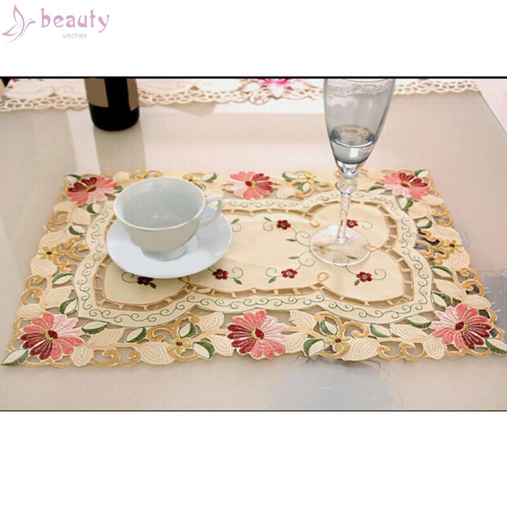 Tấm Lót Bàn Ăn In Họa Tiết Hoa Trang Nhã Cho Gia Đình