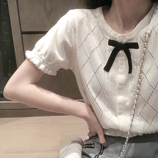 Áo crop top gắn nơ xinh xắn thời trang nữ