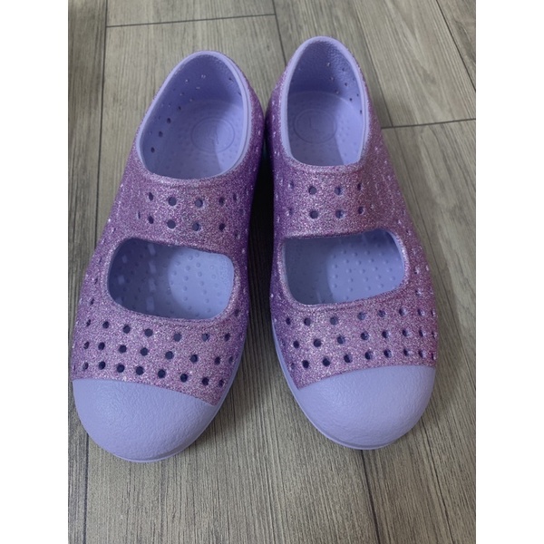 Giày Nativ.e hoạ tiết siêu xinh