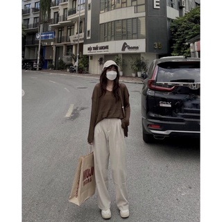 Áo len mỏng cổ V