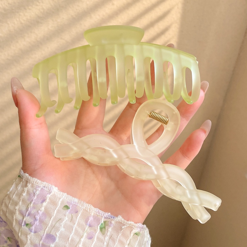 Kẹp Tóc Hình Cá Mập Màu Xanh Lá Kiểu Hàn Quốc