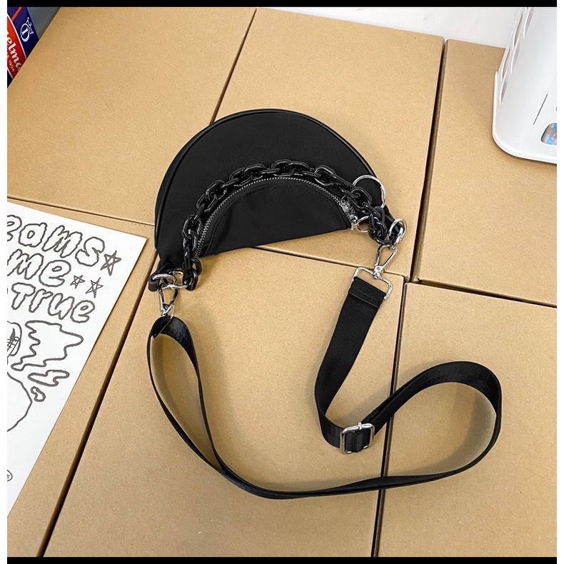 Túi đeo chéo nam nữ mini đựng điện thoại phong cách hàn quốc phối dây xích  ARTW TDC003