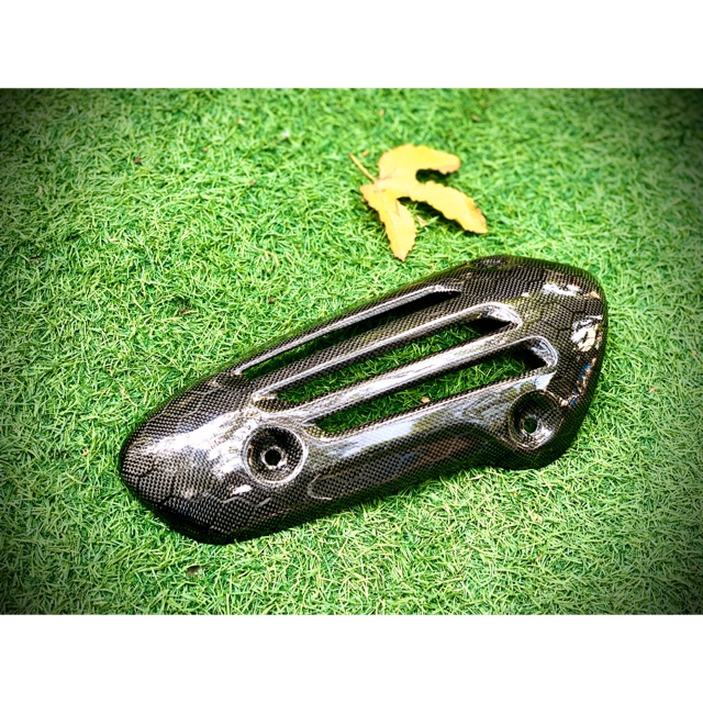 Ốp pô Vespa CarbonFiber 100%