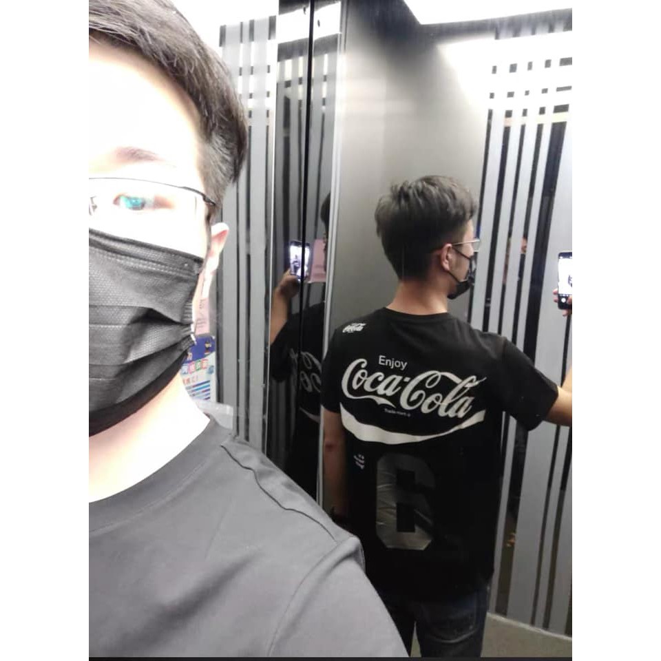 Áo Thun Nam Cổ Tròn Parkaa x Coke Áo phông đen chính hãng Chất vải cotton stretch Form slim logo sắc nét