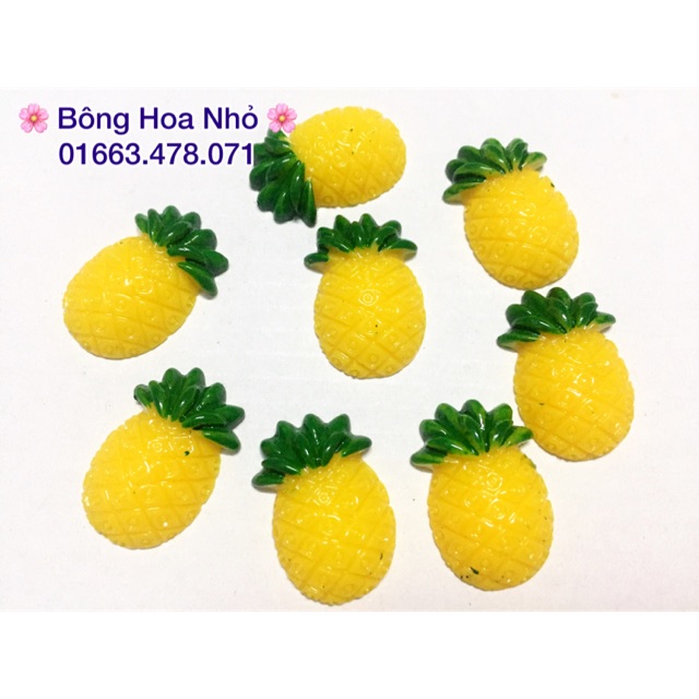 Charm trái dứa