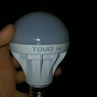 BÓNG ĐÈN LED TRÒN TOWO 7W (ÁNH SÁNG VÀNG), 9W