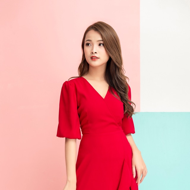 Váy đầm đuôi cá tay phồng