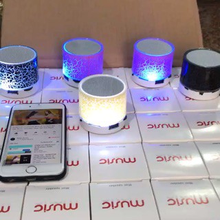 Loa Bluetooth mini gắn đèn LED hỗ trợ thẻ nhớ
