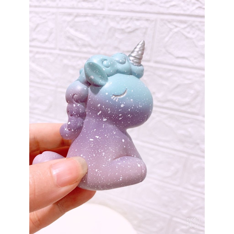 Ngựa 1 sừng vàng tím,xanh tím