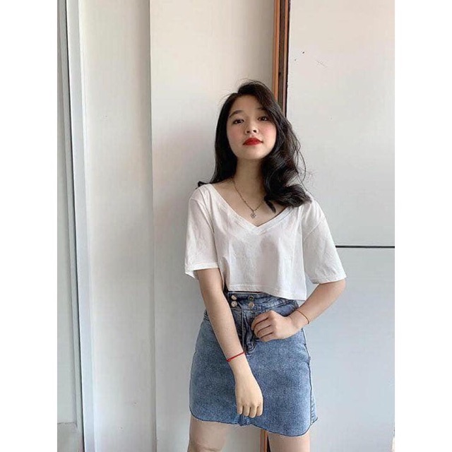 Áo croptop cổ tim hot, chất thun lụa mềm mát