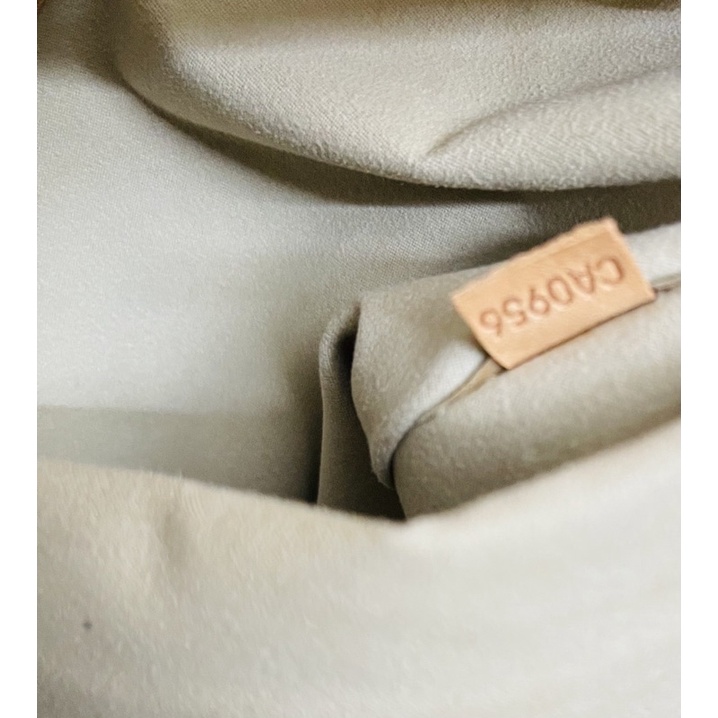 Túi xách hàng si tuyển