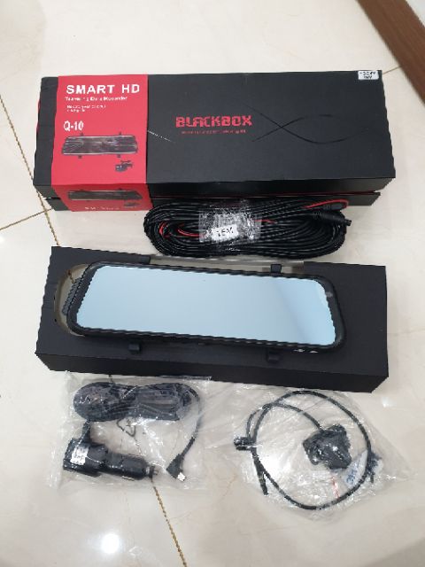 CAMERA HÀNH TRÌNH BlackBox Q10 KẸP GƯƠNG 12-24V dùng cho xe tải