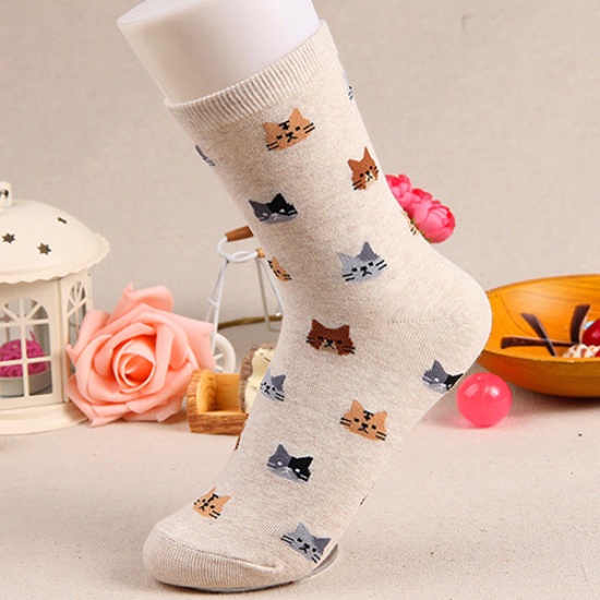 Vớ cotton nữ cổ cao họa tiết mèo hoạt hình đáng yêu thời trang thu đông