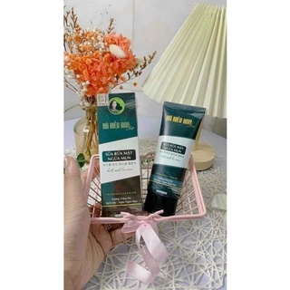 Sữa rữa mặt Hà Kiều Anh