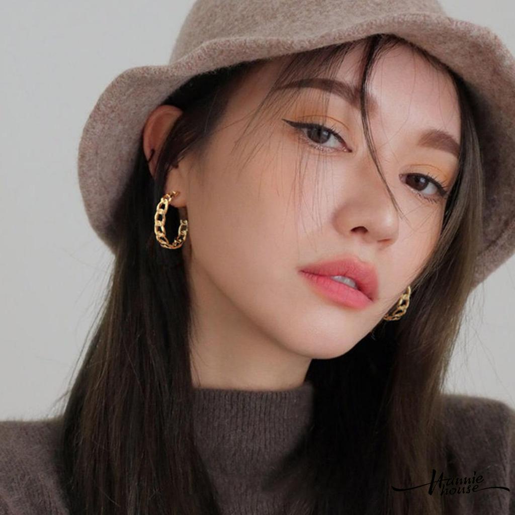 Bông tai hình chữ C màu vàng thời trang dành cho nữ