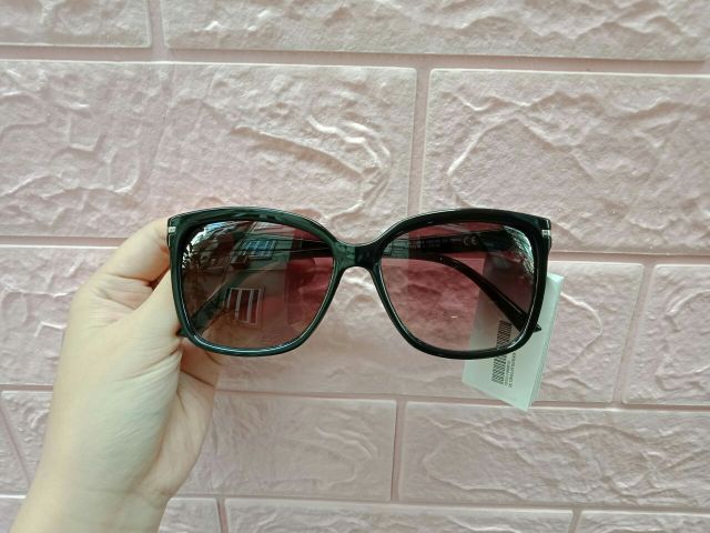 Kính HM xách tay Tây Ban Nha, Pháp -có bill chính hãng đính kèm link | BigBuy360 - bigbuy360.vn