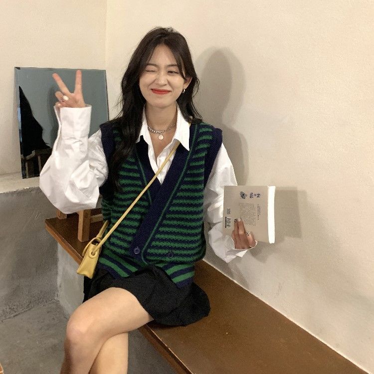 Áo len không tay họa tiết sọc ngang thời trang dành cho nữ | BigBuy360 - bigbuy360.vn