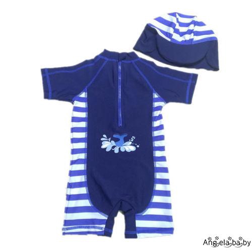 Bộ đồ bơi 2 món gồm đồ bơi một mảnh và nón dành cho bé trai